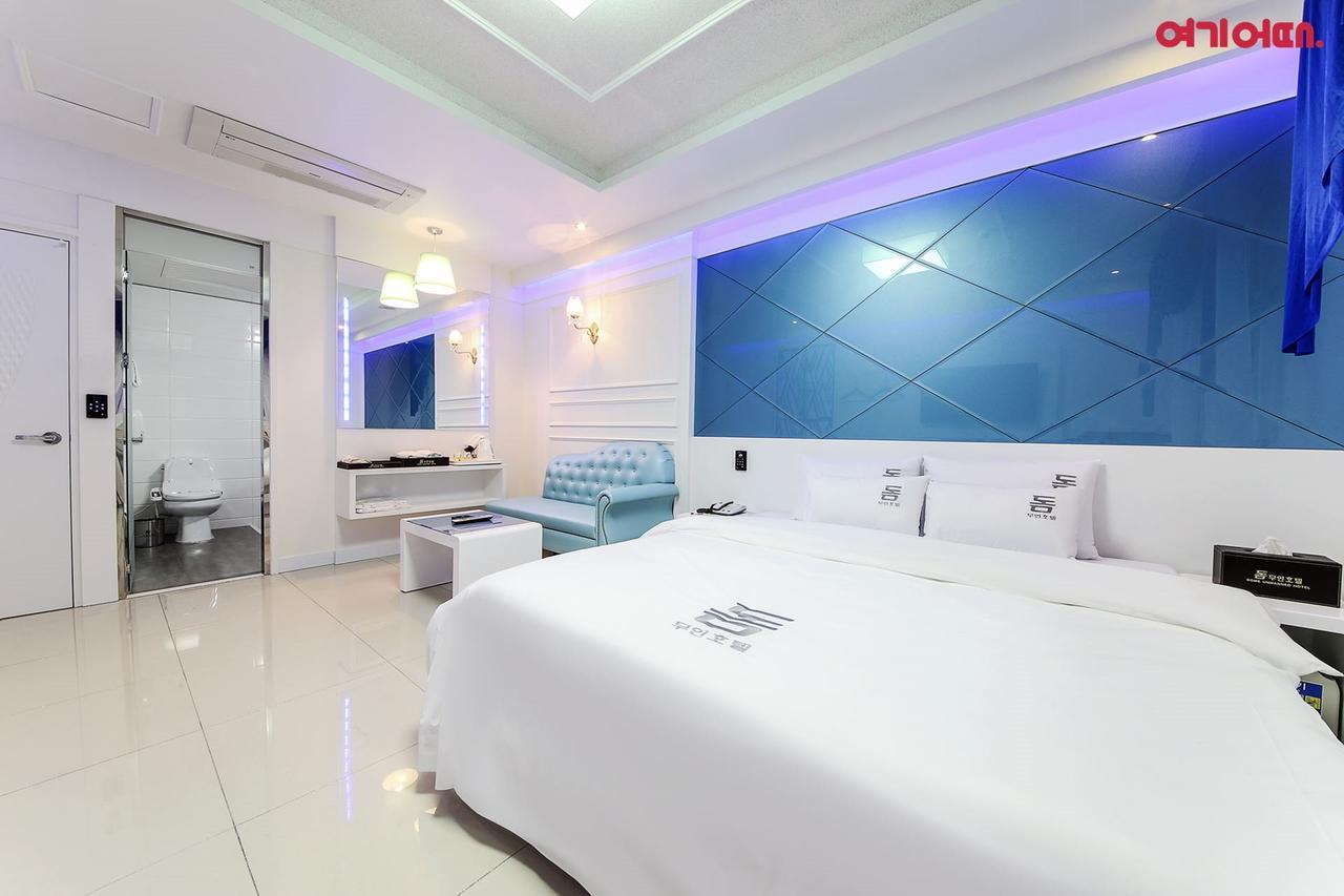 Gwangju Metropolitan City Dome Hotel מראה חיצוני תמונה